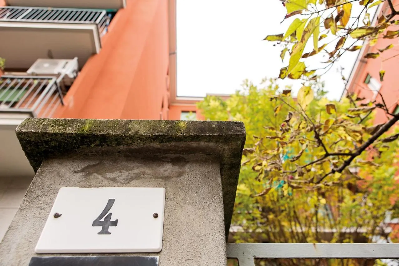 **  ボローニャ Interno 7, Tra La Fiera Ed Il Centro Bed & Breakfast イタリア